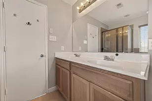 18302 Walden Gate Ln, Cypress, TX 77433 - Photo 40