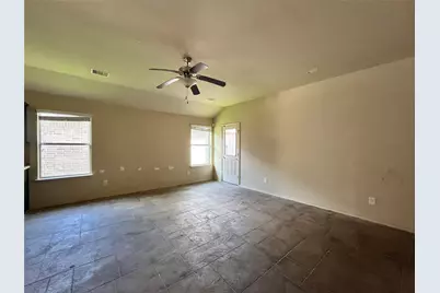 1639 Mustang Canyon Way, Houston, TX 77049 - Photo 10