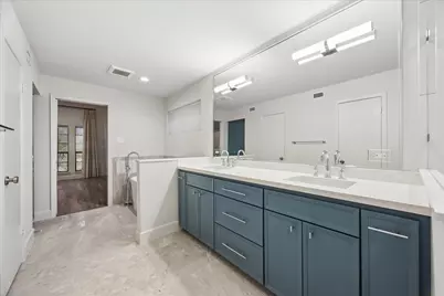 11 Pembrook Court, Bellaire, TX 77401 - Photo 24