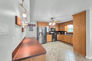 270 Andrew Jackson Cir, Hemphill, TX 75948 - Photo 26