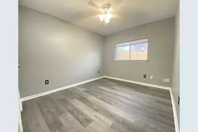 4031 Raspberry Court, Dickinson, TX 77539 - Photo 18