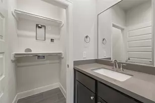 2706 Grand Fountains Dr, Houston, TX 77054 - Photo 6