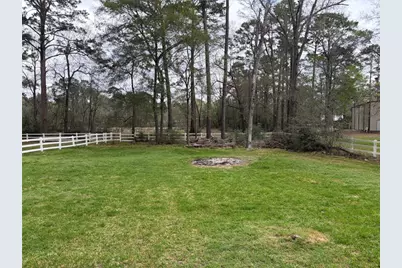 15435 Esther, Conroe, TX 77384 - Photo 10