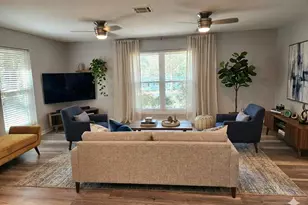 13279 Southshore Dr, Conroe, TX 77304 - Photo 6