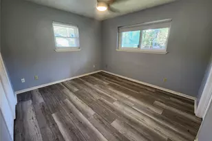 13279 Southshore Dr, Conroe, TX 77304 - Photo 6