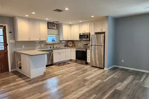 13279 Southshore Dr, Conroe, TX 77304 - Photo 8
