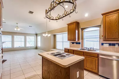 9827 Bestin Lane, Houston, TX 77065 - Photo 14
