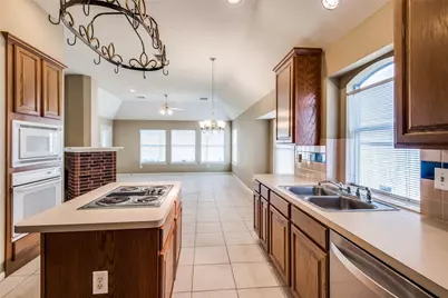9827 Bestin Lane, Houston, TX 77065 - Photo 10