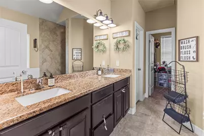 14306 Meadowlands Drive, Mont Belvieu, TX 77523 - Photo 24