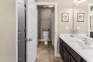 14306 Meadowlands Dr, Mont Belvieu, TX 77523 - Photo 36