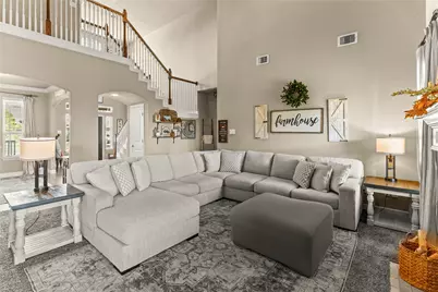 14306 Meadowlands Drive, Mont Belvieu, TX 77523 - Photo 6