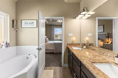 14306 Meadowlands Drive, Mont Belvieu, TX 77523 - Photo 26