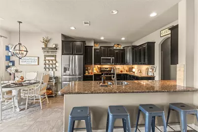 14306 Meadowlands Drive, Mont Belvieu, TX 77523 - Photo 10