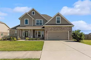 14306 Meadowlands Dr, Mont Belvieu, TX 77523 - Photo 2