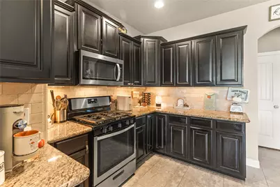 14306 Meadowlands Drive, Mont Belvieu, TX 77523 - Photo 14