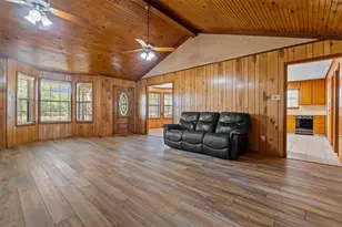 109 Meadowview St, Crockett, TX 75835 - Photo 6