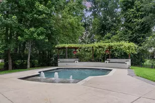 8130 Beckett Creek Ln, Humble, TX 77396 - Photo 2