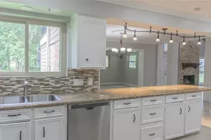 3406 Deerwood Ln, Missouri City, TX 77459 - Photo 8