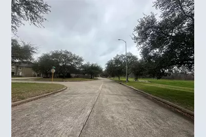 5322 Handbrook Drive, Houston, TX 77069 - Photo 14