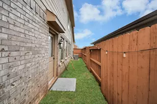 3016 Courtney Coral Ln, Katy, TX 77493 - Photo 8