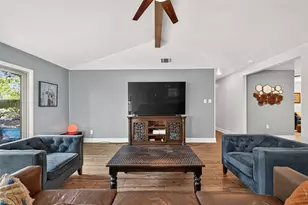10711 Braewick Dr, Houston, TX 77096 - Photo 18