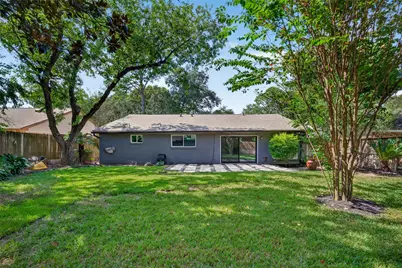 10711 Braewick Drive, Houston, TX 77096 - Photo 46