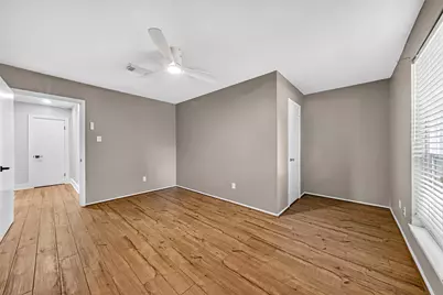 10711 Braewick Drive, Houston, TX 77096 - Photo 38