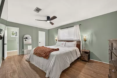 10711 Braewick Drive, Houston, TX 77096 - Photo 28