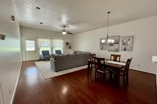 3618 Teakwood Ln, Pearland, TX 77584 - Photo 2