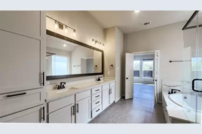 732 Lake Lacosta Drive, Katy, TX 77493 - Photo 12