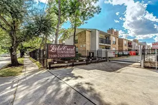 2100 Wilcrest Dr, Houston, TX 77042 - Photo 18