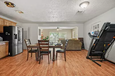 2917 48th Street, Dickinson, TX 77539 - Photo 8