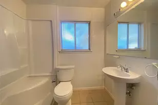 815 Ramada Dr, Houston, TX 77062 - Photo 2