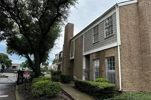 11710 Southlake Dr, Houston, TX 77077 - Photo 18