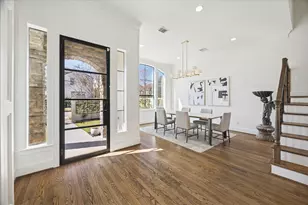 1923 Elmen St, Houston, TX 77019 - Photo 4