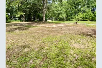 800 Windwood Drive, Livingston, TX 77351 - Photo 2