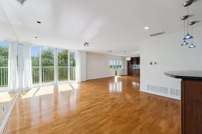3600 Montrose Boulevard #501, Houston, TX 77006 - Photo 4