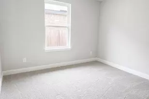 2031 Emerald Lk Trl, Dayton, TX 77535 - Photo 10