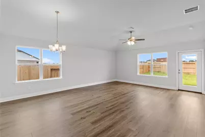 2031 Emerald Lake Trail, Dayton, TX 77535 - Photo 12