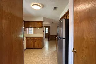 6223 Denmark Dr, Pasadena, TX 77505 - Photo 6