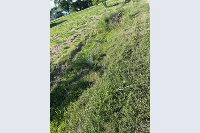 803 W 6th Street, Freeport, TX 77541 - Photo 6