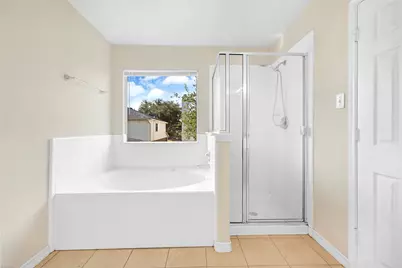 10407 Hamlet Vale Court, Houston, TX 77070 - Photo 16