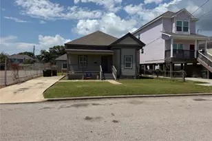 1213 30th, Galveston, TX 77550 - Photo 1