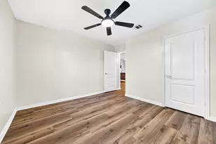1302 Shearn St, Houston, TX 77007 - Photo 26