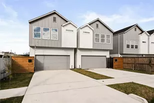 4605 Brady St, Houston, TX 77011 - Photo 2