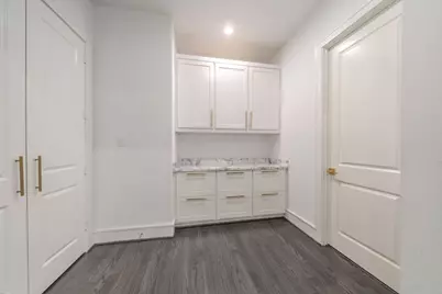 1423 Lake Pointe Parkway, Sugar Land, TX 77478 - Photo 4