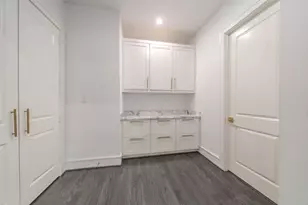 1423 Lake Pointe Pkwy, Sugar Land, TX 77478 - Photo 4