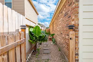 3509 Hollow Mist Dr, Texas City, TX 77591 - Photo 26