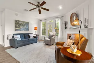 34 Plum Blossom Pl, The Woodlands, TX 77381 - Photo 6