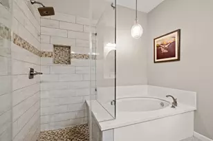 34 Plum Blossom Pl, The Woodlands, TX 77381 - Photo 16